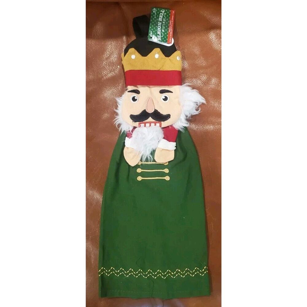 2014 Green Nutcracker Sleigh Bell Bistro Kitchen Towel 6.5 Inch X 17 Inch NWT